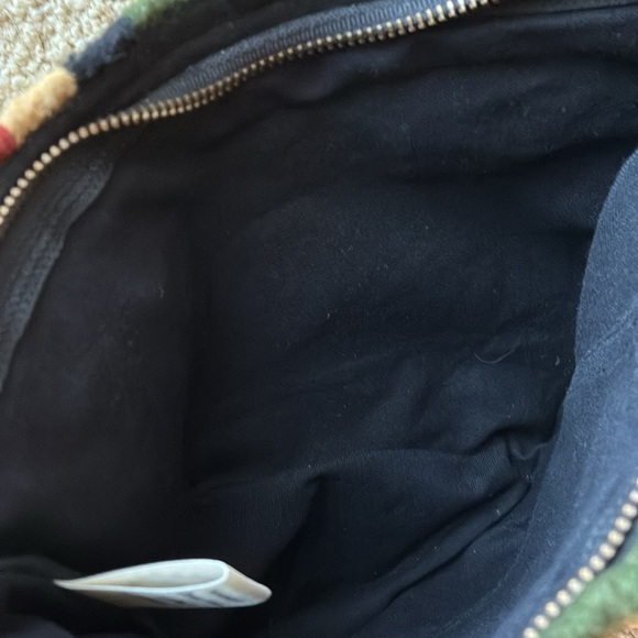 MZ FAIR TRADE TEXTILES wool body handbag. NWT - Picture 15 of 16